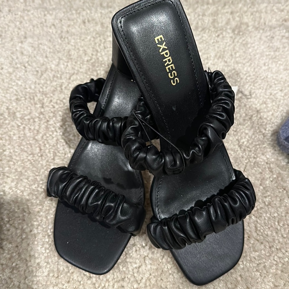 Express black open toe sandals 7
